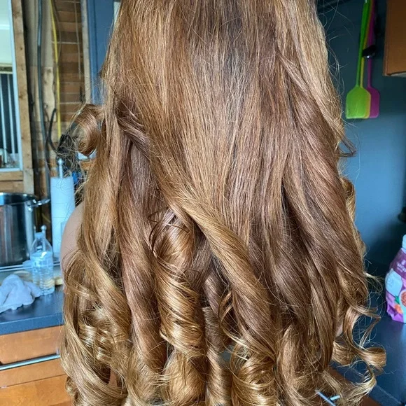 Luxury Honey blonde lace frontal human hair wig - Picture 2 of 9